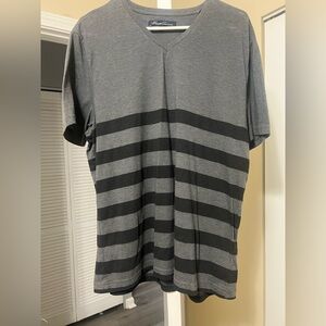 Men’s Kenneth Cole. Size medium.One new. Only worn one time.